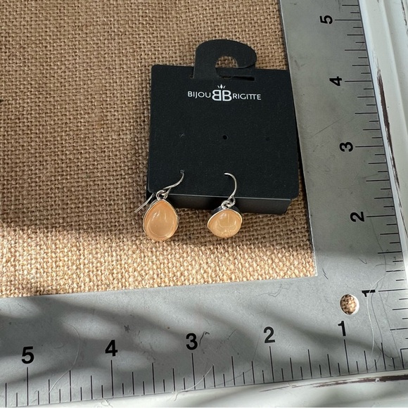 Pink swirl silver tone pear faux stone drop dangle earrings simple minimal light - Picture 3 of 4